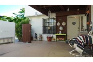 9760 NW 4th Ln, Miami, FL 33172, Sold 04/23/19