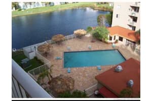 15221 SW 80th St, Miami, FL 33193, Sold 04/02/19