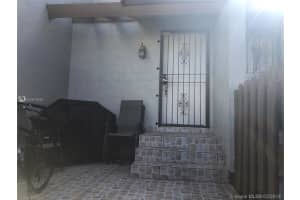 10301 NW 9th St Cir, Miami, FL 33172, Sold 09/26/19