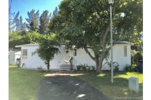 35250 SW 177th Ct, Homestead, FL 33034, Sold 05/02/19