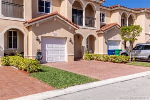 7052 SW 166th Pl, Miami, FL 33193, Sold 04/12/19