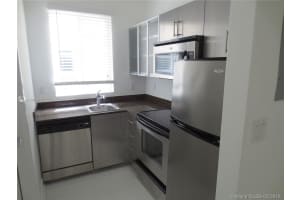 1000 Meridian Ave, Miami Beach, FL 33139, Sold 06/05/20