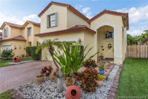 19229 NW 13th St, Pembroke Pines, FL 33029, Sold 06/21/19