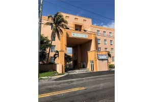 7420 W 20th Ave, Hialeah, FL 33016, Sold 04/03/19