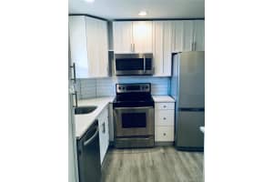 805 W Oakland Park Blvd APT E11, Wilton Manors, FL 33311, Sold 04/04/19