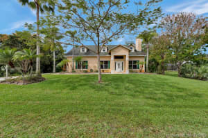 806 SE Ashley Oaks Way, Stuart, FL 34997, Sold 07/10/19