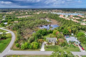 806 SE Ashley Oaks Way, Stuart, FL 34997, Sold 07/10/19