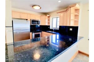 1025 Alton Rd, Miami Beach, FL 33139, Sold 02/27/19