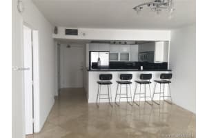 345 Ocean Dr, Miami Beach, FL 33139, Sold 07/19/19