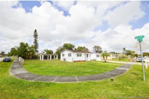 20400 NW 20th Ct, Miami Gardens, FL 33056, Sold 04/11/19