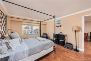 1000 Michigan Ave, Miami Beach, FL 33139, Sold 06/17/19