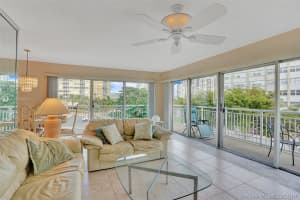 120 Golden Isles Dr #33b, Hallandale Beach, FL 33009, Sold 12/13/19