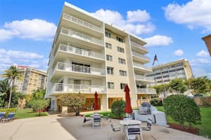 120 Golden Isles Dr #33b, Hallandale Beach, FL 33009, Sold 12/13/19