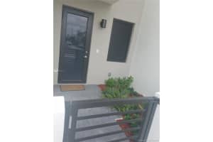 555 SW 91st Ave, Miami, FL 33174, Sold 05/01/19
