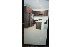 555 SW 91st Ave, Miami, FL 33174, Sold 05/01/19