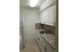 9300 SW 77th Ave APT A4, Miami, FL 33156, Sold 04/04/19