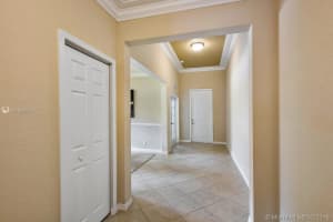10675 Ivanhoe Ln, Wellington, FL 33414, Sold 04/18/19
