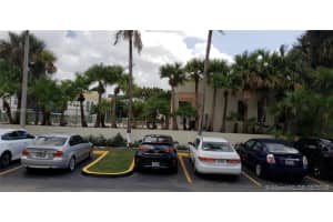 8860 Fontainebleau Blvd, Miami, FL 33172, Sold 06/27/19