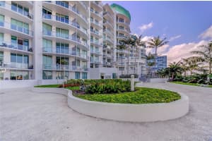 3029 NE 188th St, Aventura, FL 33180, Sold 04/18/19