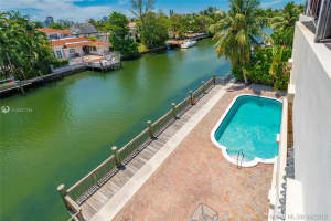 4011 Meridian Ave, Miami Beach, FL 33140, Sold 08/02/19