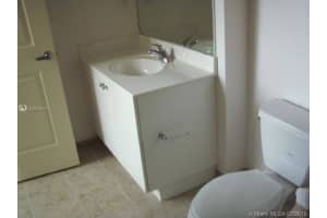 111 E Flagler St, Miami, FL 33131, Sold 05/31/19