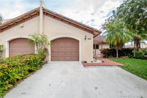 8599 SW 115th Pl, Miami, FL 33173, Sold 04/19/19