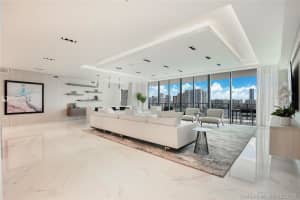 5500 Island Estates Dr, Aventura, FL 33160, Sold 03/04/21