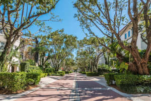 3506 Bayshore Villas Dr, Miami, FL 33133, Sold 07/01/19