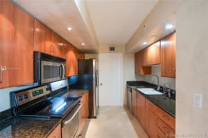 6917 Collins Ave, Miami, FL 33141, Sold 08/30/19