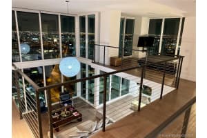 1040 Biscayne Blvd, Miami, FL 33132, Sold 04/30/21