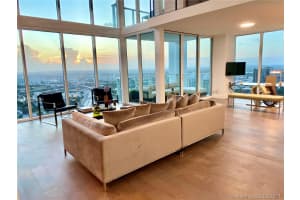 1040 Biscayne Blvd, Miami, FL 33132, Sold 04/30/21