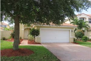 15160 SW 49th Ct, Davie, FL 33331, Sold 05/28/19
