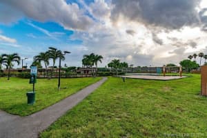 6735 NW 192nd Ln, Hialeah, FL 33015, Sold 08/08/19