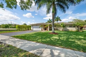 12951 SW 13th St, Davie, FL 33325, Sold 12/20/19
