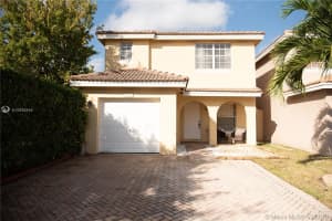 5421 NW 92nd Ave, Sunrise, FL 33351, Sold 04/12/19