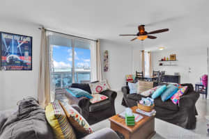 7928 West Dr, North Bay Village, FL 33141, Sold 03/30/20