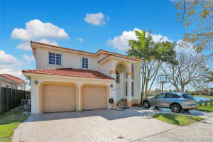 15270 SW 32nd Terrace, Miami, FL 33185, Sold 04/05/19