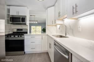 6904 N Kendall Dr APT F301, Pinecrest, FL 33156, Sold 07/12/19