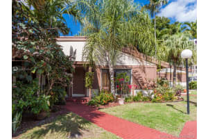 523 Leslie Dr, Hallandale Beach, FL 33009, Sold 05/13/19