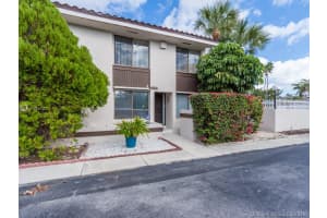 2677 NE 164th St, Miami, FL 33160, Sold 07/09/19