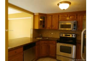 950 SW 104th Ct, Miami, FL 33174, Sold 05/17/19