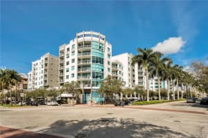 110 Washington Ave, Miami Beach, FL 33139, Sold 05/17/21
