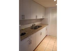 801 Meridian Ave #1c, Miami Beach, FL 33139, Sold 10/11/19