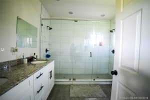 20464 SW 318th St, Homestead, FL 33030, Sold 06/26/19