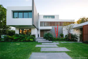 880 Harbor Dr, Key Biscayne, FL 33149, Sold 06/02/21