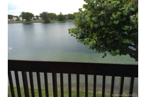 10060 NW 9th St Cir, Miami, FL 33172, Sold 06/19/19