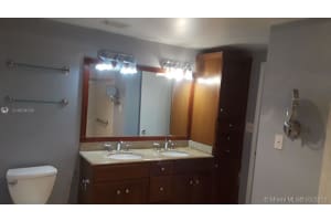 19941 NE 5th Ct #3m, Miami, FL 33179, Sold 05/29/19