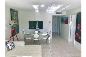 9320 Fontainebleau Blvd, Miami, FL 33172, Sold 05/20/19