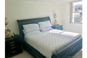 9320 Fontainebleau Blvd, Miami, FL 33172, Sold 05/20/19