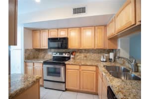 7880 SW 86th St, Miami, FL 33143, Sold 12/13/19